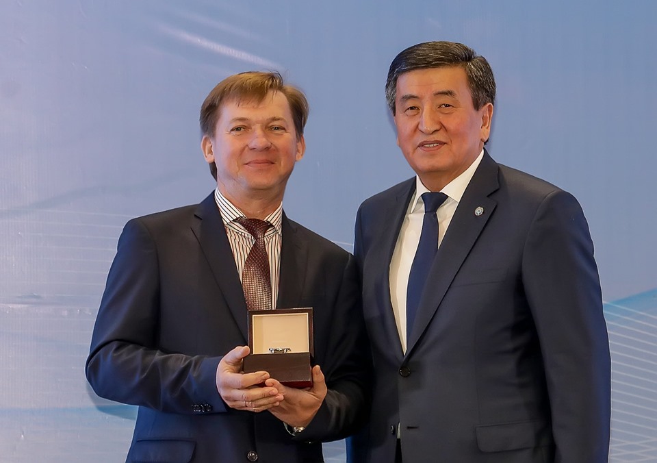 Поздравление председателю Координационного совета организаций российских соотечественников в Киргизии