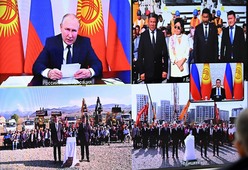 Президенты Кыргызстана и России дали старт строительству 3 кыргызско-российских школ в Бишкеке, Баткене и Караколе